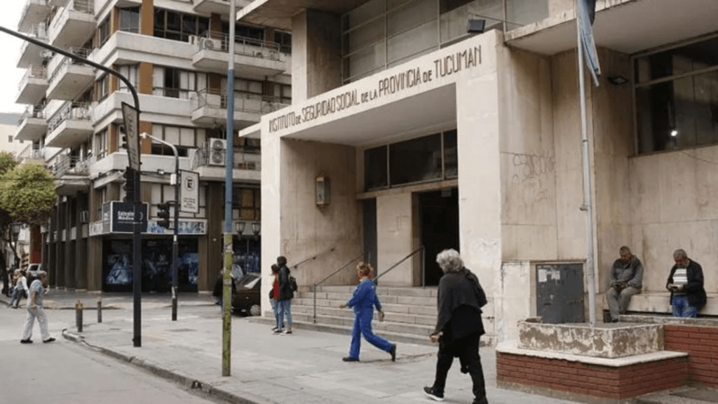 Investigan una estafa de $10 millones a una jubilada: se hicieron pasar por empleados del Subsidio de Salud